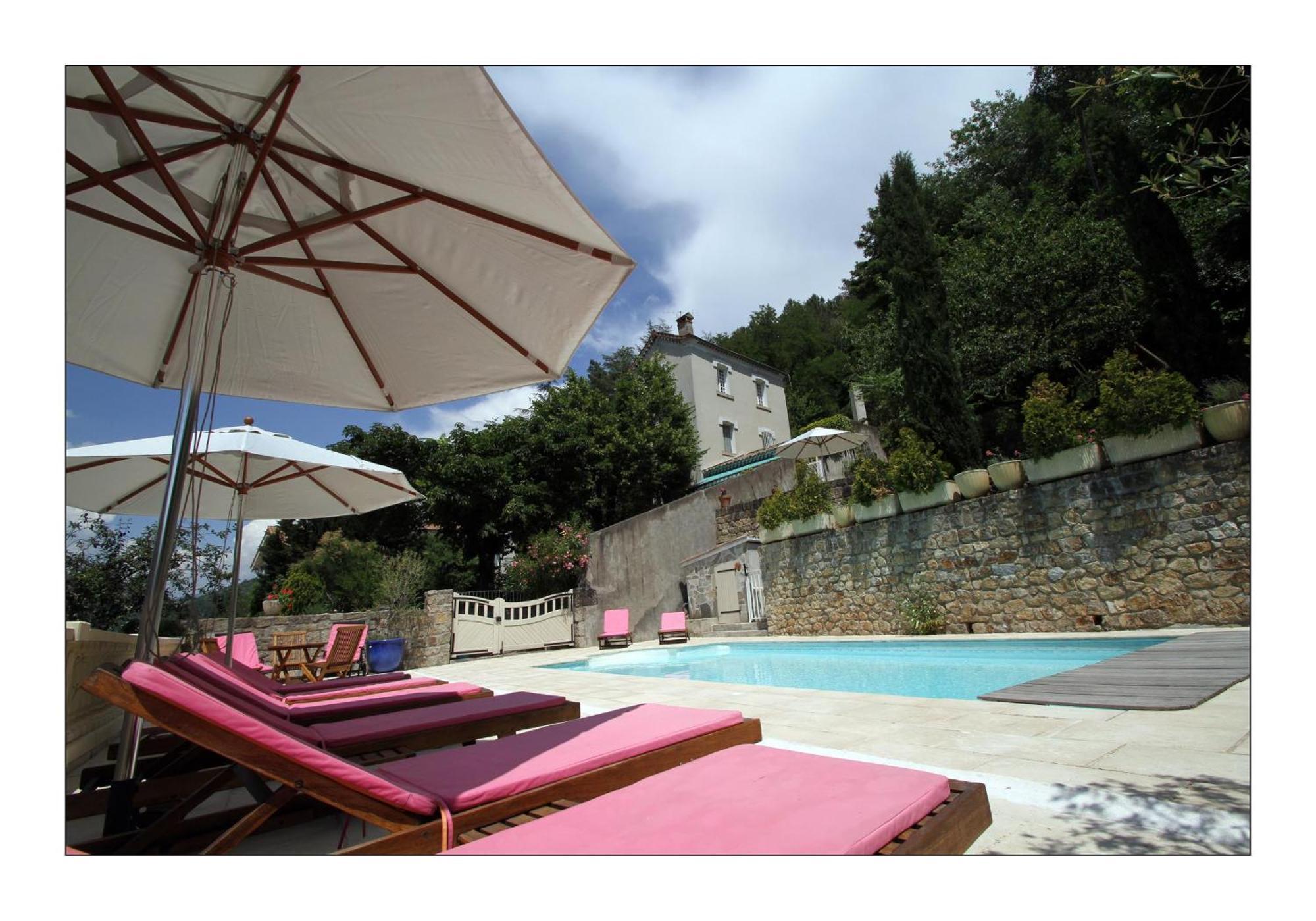 ואל-לה-באן Villa Aimee Luxury Apartments With Heated Pool מראה חיצוני תמונה