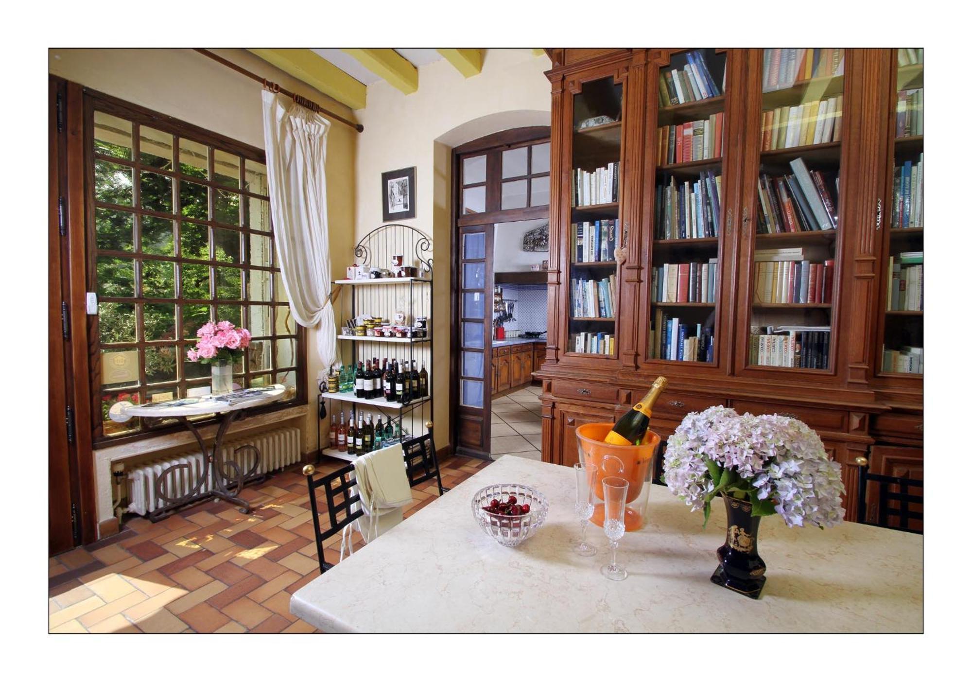 ואל-לה-באן Villa Aimee Luxury Apartments With Heated Pool מראה חיצוני תמונה