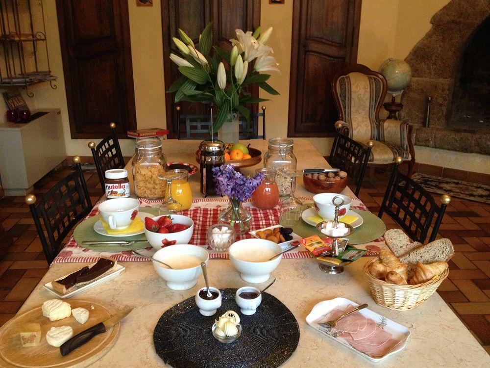 ואל-לה-באן Villa Aimee Luxury Apartments With Heated Pool מראה חיצוני תמונה